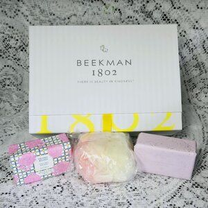NEW BEEKMAN 1802 GIFT BOX SET GOATS MILK SOAPS  PEONY BLUSH/SPRING BLOSSOM 9 OZ